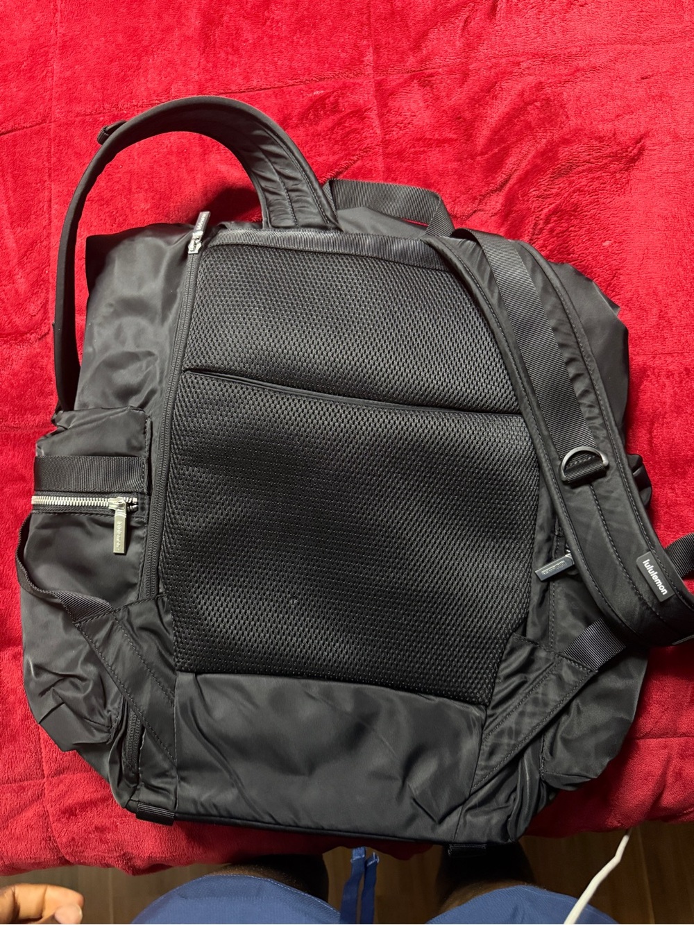 Lululemon Wonderlust Backpack - Picture 2 of 5